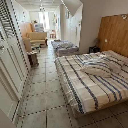 A - 30 M² - Jardin Prive Апартаменты Нери-ле-Бен